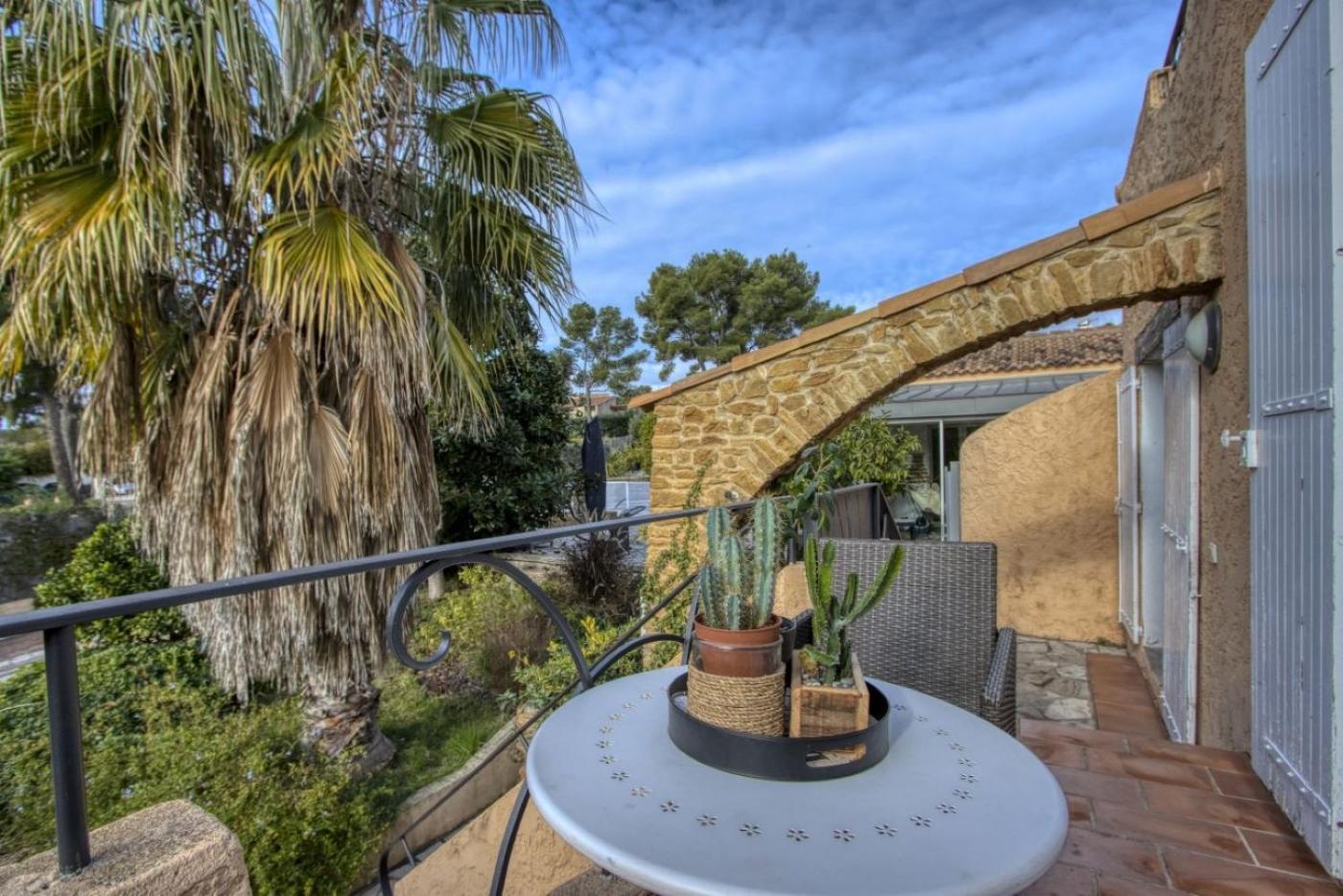Villa Esperance- Appartement Entier T2 La Ciotat Exterior foto